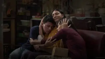 Zasłona do filmu "Ayah, Ini Arahnya Ke Mana, Ya?" #775669