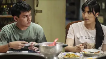 Zasłona do filmu "Ayah, Ini Arahnya Ke Mana, Ya?" #775679