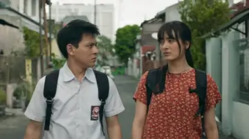 Zasłona do filmu "Ayah, Ini Arahnya Ke Mana, Ya?" #796711