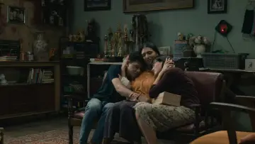 Zasłona do filmu "Ayah, Ini Arahnya Ke Mana, Ya?" #796718