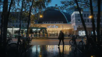 Zasłona do filmu "Barbara Buser – Pionierin der Nachhaltigkeit" #920984