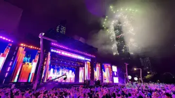 Zasłona do filmu "台北最High新年城-2026跨年晚会" #560755