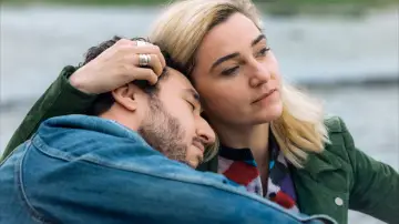 Zasłona do filmu "Ce qui nous mène à toi" #1835852