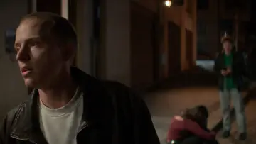 Zasłona do filmu "Ne tak docela" #536961