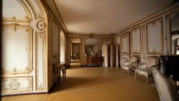 Zasłona do filmu "Les trésors des favorites des rois de France" #1139824