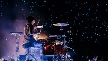 Zasłona do filmu "Twenty One Pilots: More Than We Ever Imagined" #767515