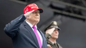 Zasłona do filmu "Trumps Amerika - Macht, Wandel, Widerstand" #539978