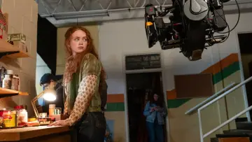 Zasłona do filmu "Ostatnia przygoda: Jak powstawało „Stranger Things 5”" #532291