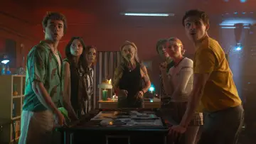 Zasłona do filmu "100 dni: Misja Zeus" #1203580