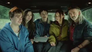 Zasłona do filmu "100 dni: Misja Zeus" #1585419