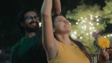 Zasłona do filmu "වයිෆ්" #538526