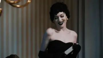 Zasłona do filmu "Betty