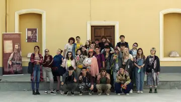 Zasłona do filmu "17" #1139287