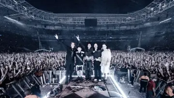 Zasłona do filmu "Bring Me The Horizon - L.I.V.E. in São Paulo (Live Immersive Virtual Experiment)" #766113