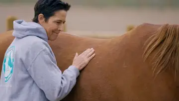 Zasłona do filmu "Tri Me: The Siri Lindley Story" #929445