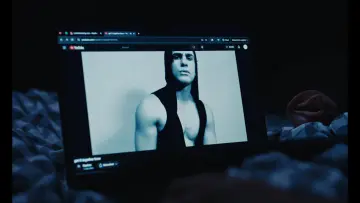 Zasłona do filmu "looksMAXXING" #841799