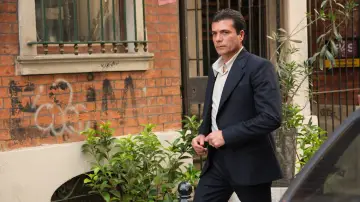 Zasłona do filmu "Çatlı" #769689