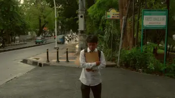 Zasłona do filmu "Dua Matahari Terbenam di Ujung Kota" #561862