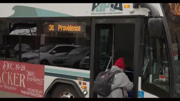 Zasłona do filmu "Bus Cuts" #542762