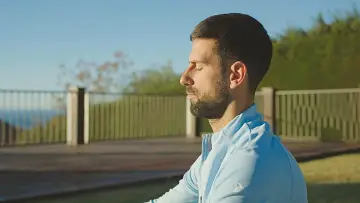 Zasłona do filmu "Novak Djokovic: The Wolf in Winter" #1151185