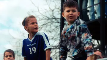 Zasłona do filmu "Înving cei ce nu cedează" #631298