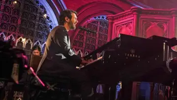 Zasłona do filmu "Josh Groban: An Intimate Evening at The Union Chapel" #1139190