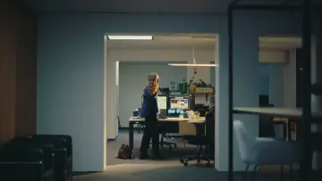 Zasłona do filmu "Klokslag 30" #542021