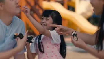 Zasłona do filmu "ลมหายใจสุดท้ายที่ปลายรอยยิ้ม" #563845