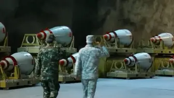 Zasłona do filmu "Iran, Israël et la bombe" #1140272