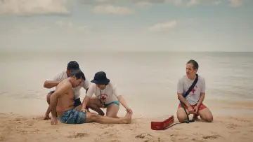 Zasłona do filmu "Człowiek za burtą" #1886525