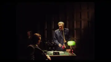 Zasłona do filmu "Gubernator" #1190025