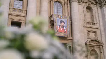 Zasłona do filmu "Carlo Acutis: The Millennial Saint" #1848582