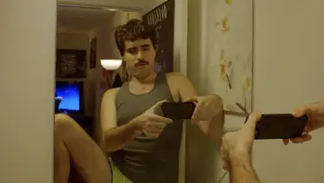 Zasłona do filmu "D RATING" #793231