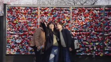 Zasłona do filmu "K-Pop La déferlante coréenne" #1571278