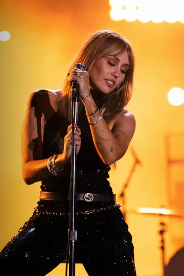 Plakat do filmu "Hannah Montana: 20 lat później" #760564