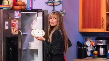 Zasłona do filmu "Hannah Montana: 20 lat później" #795968