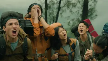 Zasłona do filmu "Petaka Gunung Welirang" #850411