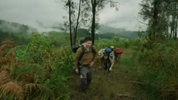 Zasłona do filmu "Petaka Gunung Welirang" #955869