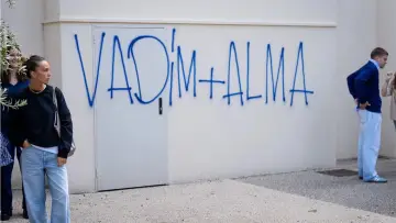 Zasłona do filmu "Toi + Moi - Seuls contre tous" #978134
