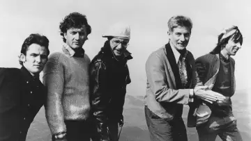 Zasłona do filmu "Live It Up: The Mental As Anything Story" #776853
