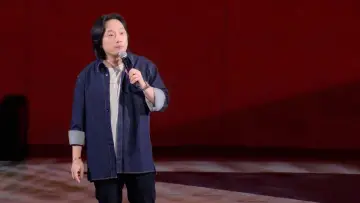 Zasłona do filmu "JIMMY O.YANG 歐陽萬成 FINALLY HOME" #818924