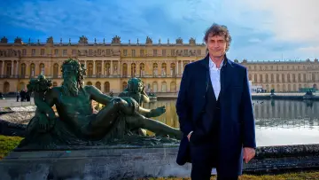 Zasłona do filmu "Versailles in piano sequenza" #779401