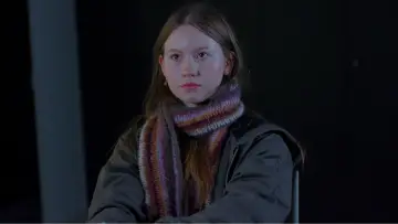 Zasłona do filmu "Voice Dismissed" #778106