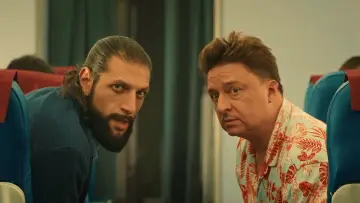 Zasłona do filmu "Отпуск на всю голову" #1786030