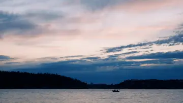 Zasłona do filmu "En solig söndagskväll" #776841