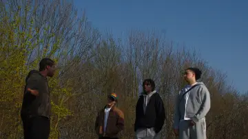 Zasłona do filmu "Le cratère des Hautes-Bruyères" #794809