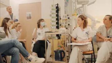 Zasłona do filmu "L’Hôpital des Premiers Jours" #775826