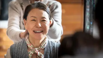 Zasłona do filmu "여전히 찬란하게" #1572715