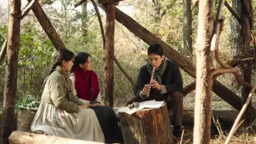 Zasłona do filmu "여전히 찬란하게" #1572717