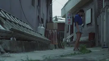 Zasłona do filmu "흘려보낸 여름" #822788